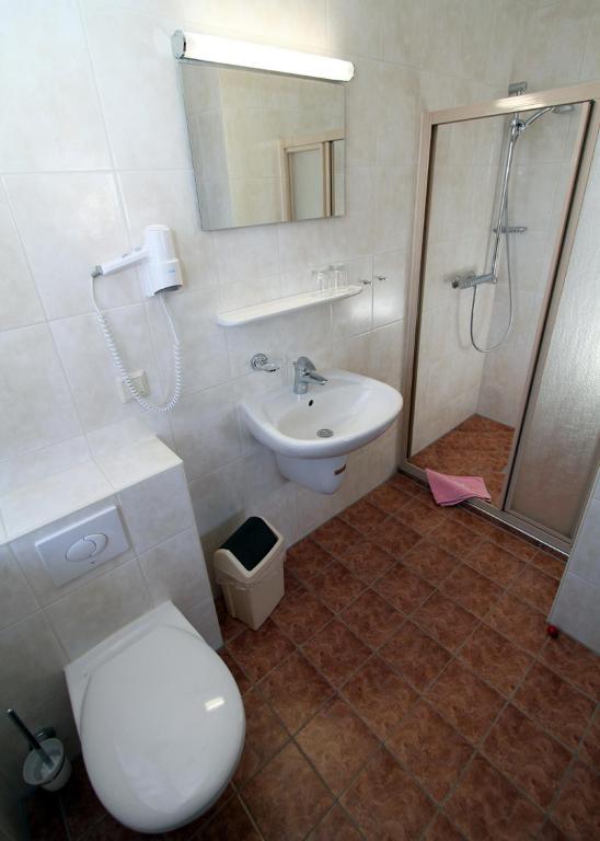 Familienhotel Zur Linde Panschwitz-Kuckau Habitación foto